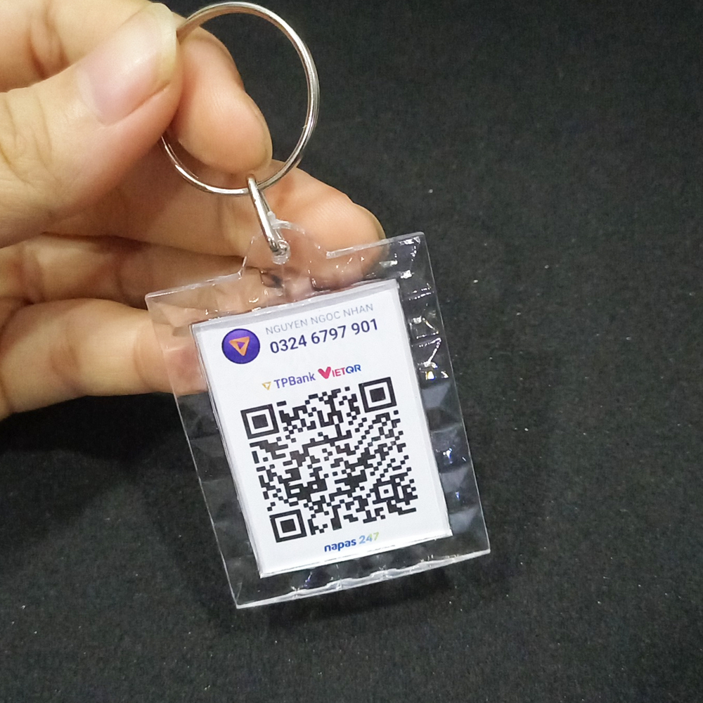 Móc Khoá Mica in mã QR Code in 2 mặt theo yêu cầu