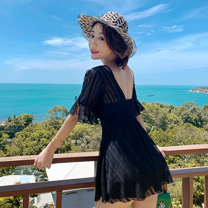 Đồ Bơi Nữ Bikini Áo Tắm Dạng Váy Đi Biển Có Tay Giấu Bụng Big Size CHo Người Béo Bụng (T015) - Hàng Quảng Châu Cao Cấp | BigBuy360 - bigbuy360.vn