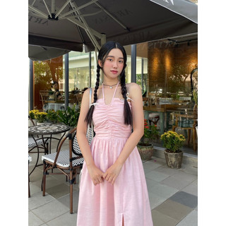 Đầm cổ yếm cột dây