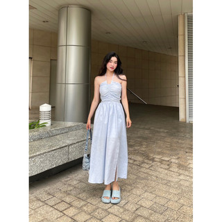 Đầm cổ yếm cột dây