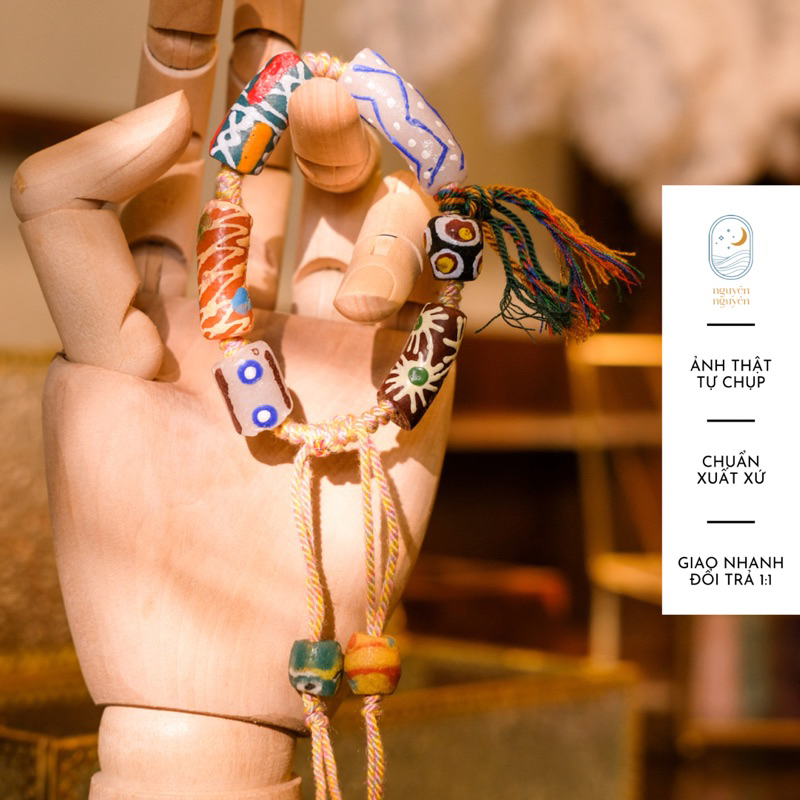 Vòng tay Lưu Ly Châu Phi thủ công, hoa văn vẽ màu phong cách của Châu Phi bảo vệ và may mắn cho người đeo