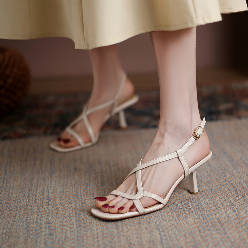 Sandal gót nhọn nữ, Xăng đan cao gót mùa hè 5cm mũi hở quai cài mắt cá hàng Quảng Châu cao cấp full box hãng Mã BQ0035
