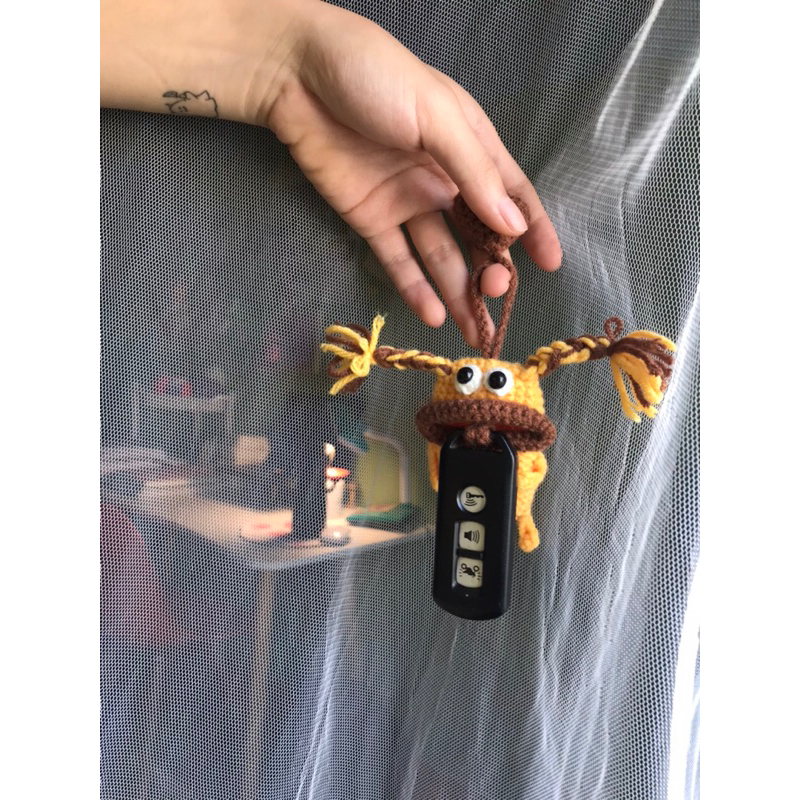 MÓC KHOÁ MÔI CHỀ