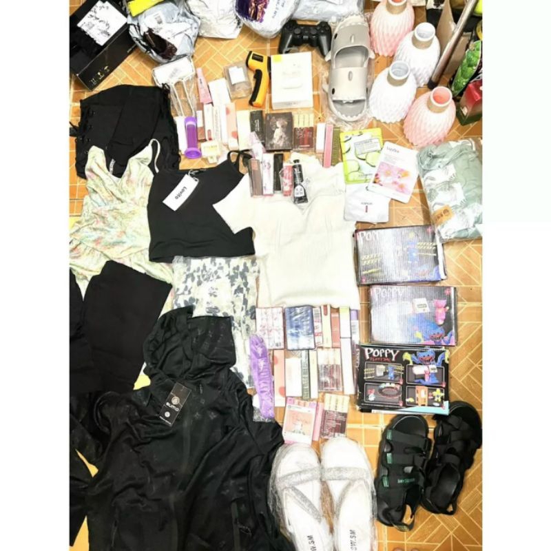 Kiện hàng boom mini giá trị cao khui nào các bạn