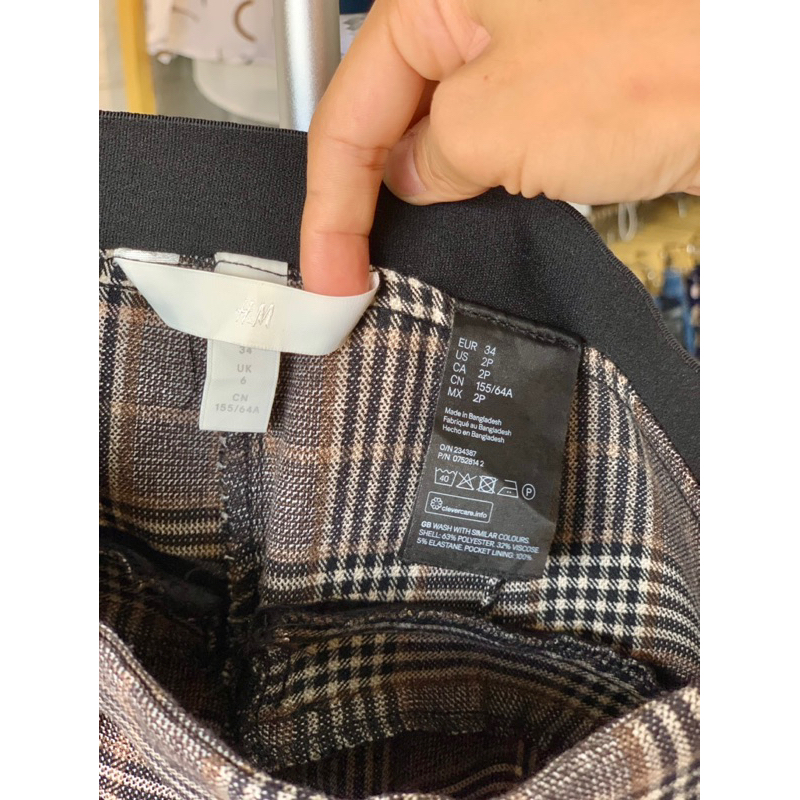 Quần H&M 2hand size S dáng baggi