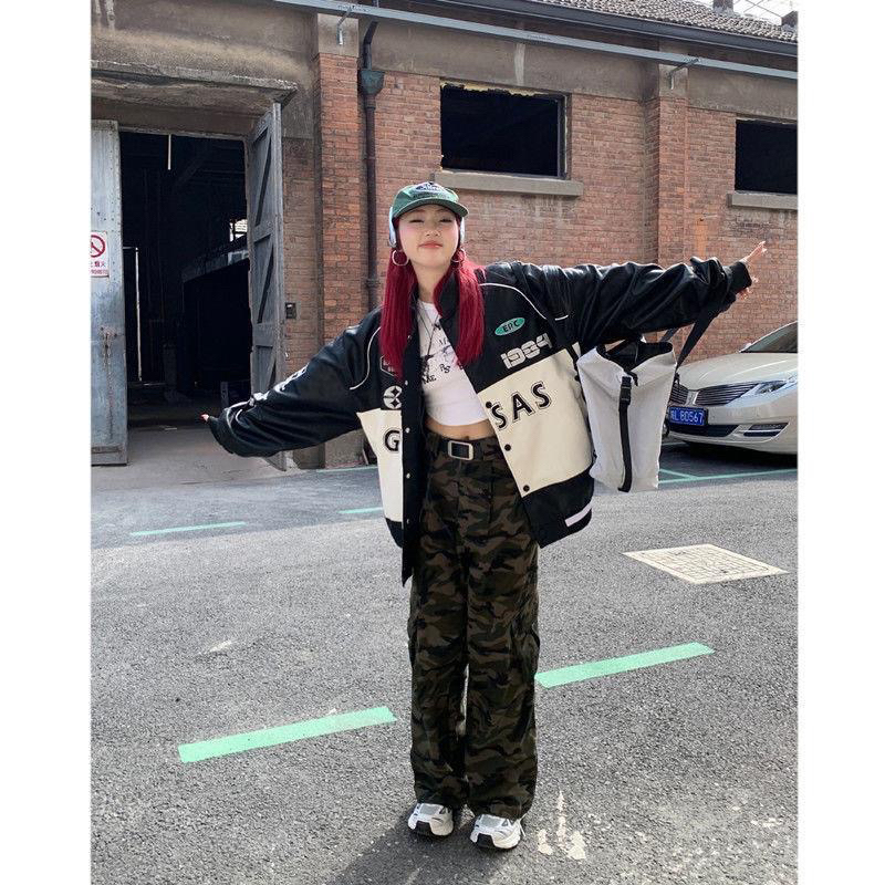 Áo khoác bóng chày da pu phối màu hoạ tiết chữ Geesas in thời trang nam nữ