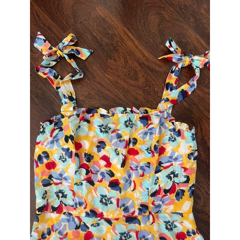 Đầm dây hoa nhí BCBG