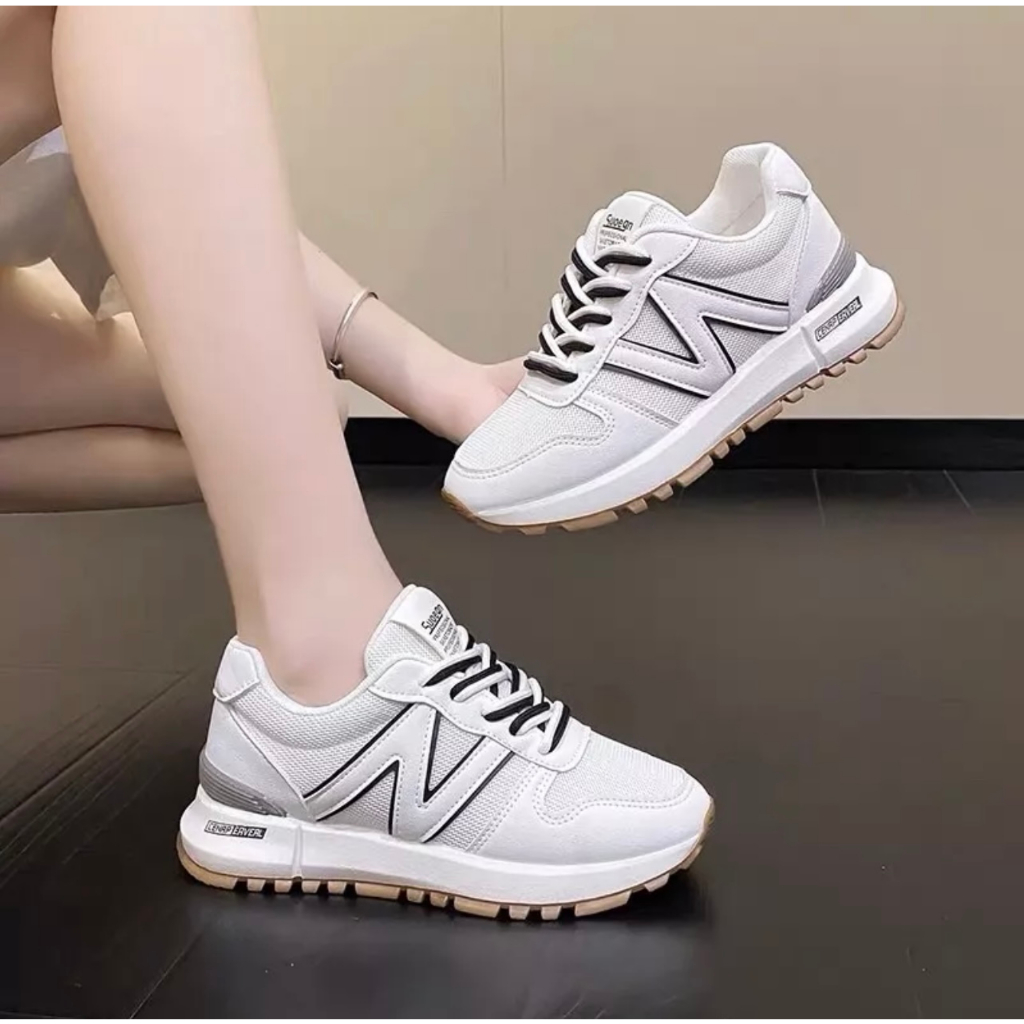 Giày thể thao nữ độn đế chữ N 3 màu siêu xinh Giày thể thao tăng chiều cao phong cách