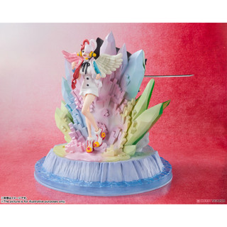 Mô hình Figuarts Zero 2641756: Shanks and Uta (One Piece Firm Red)