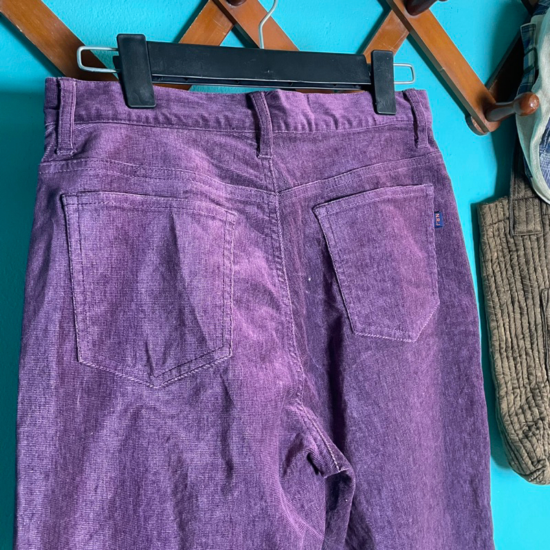 Quần nhung tăm secondhand  phong cách Retro, Vintage giá rẻ