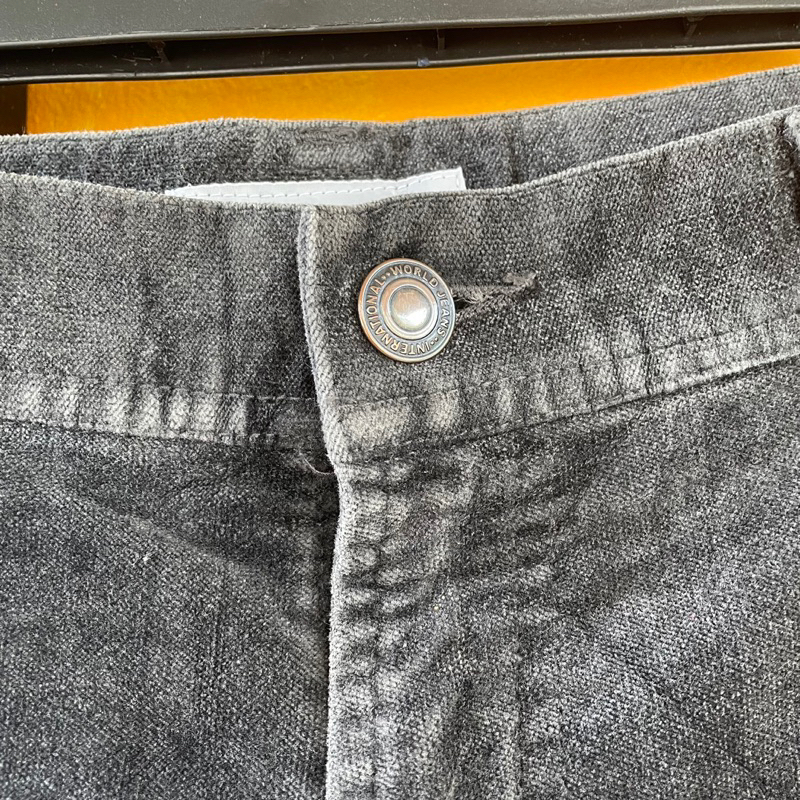 Quần nhung tăm secondhand  phong cách Retro, Vintage giá rẻ