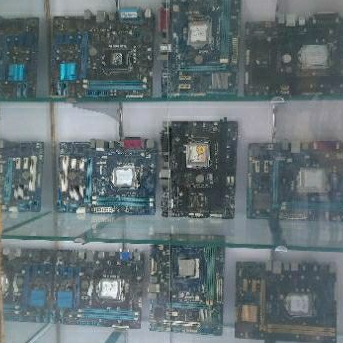 Combo main H61 gigabyte, chip i3 3xxx, Ram 4G