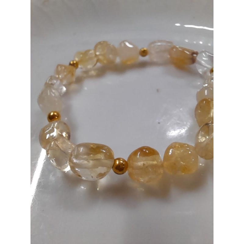 Vòng tay đá tư. nhiên