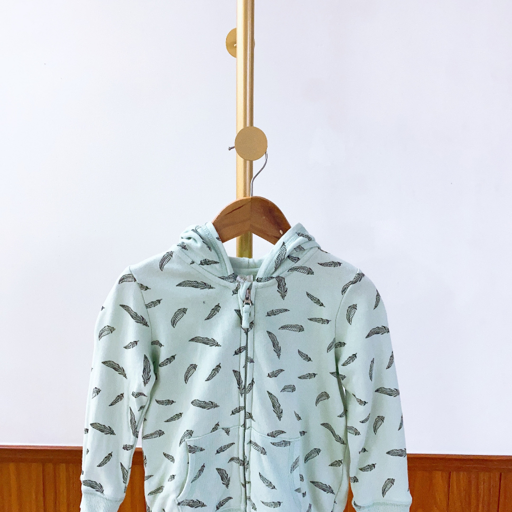 ** ÁO KHOÁC NỈ BÉ GÁI HM - MỚI 90% - BỊ LỖI NHẸ