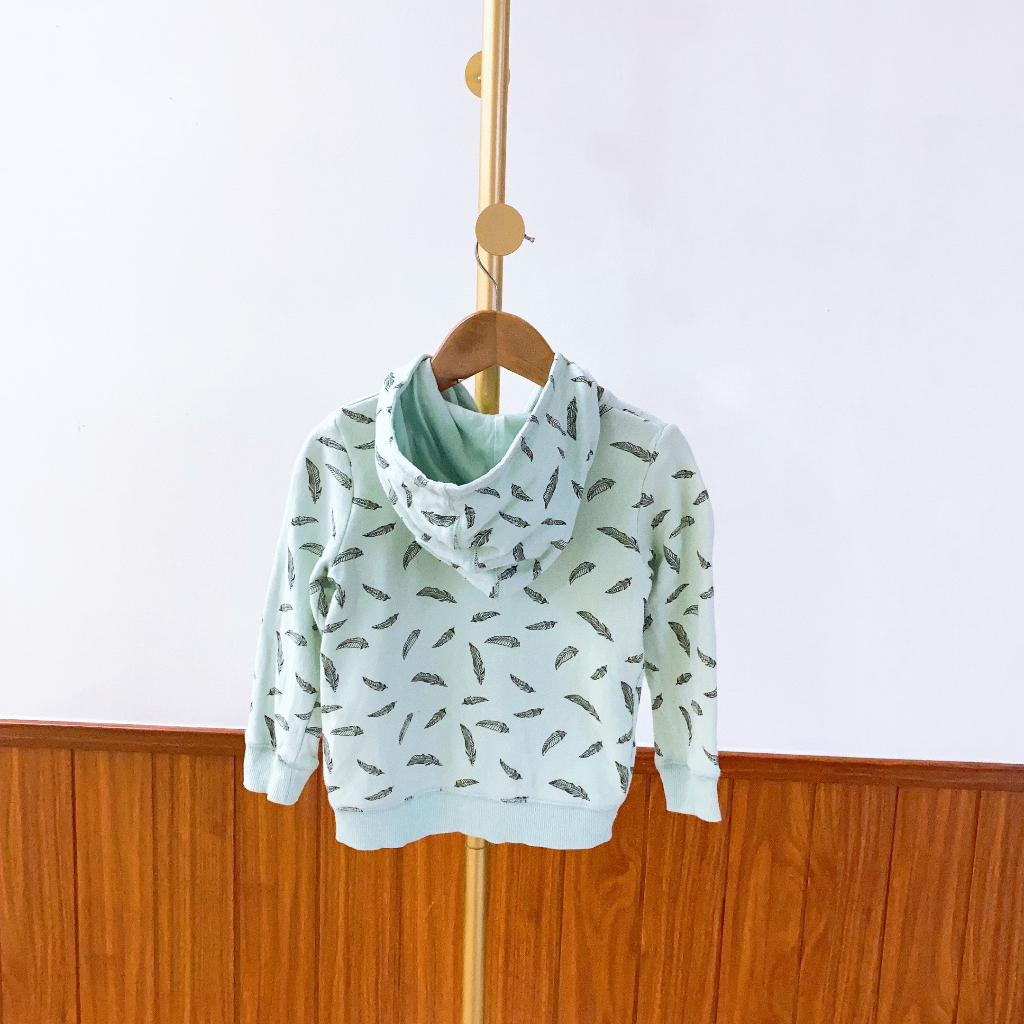 ** ÁO KHOÁC NỈ BÉ GÁI HM - MỚI 90% - BỊ LỖI NHẸ