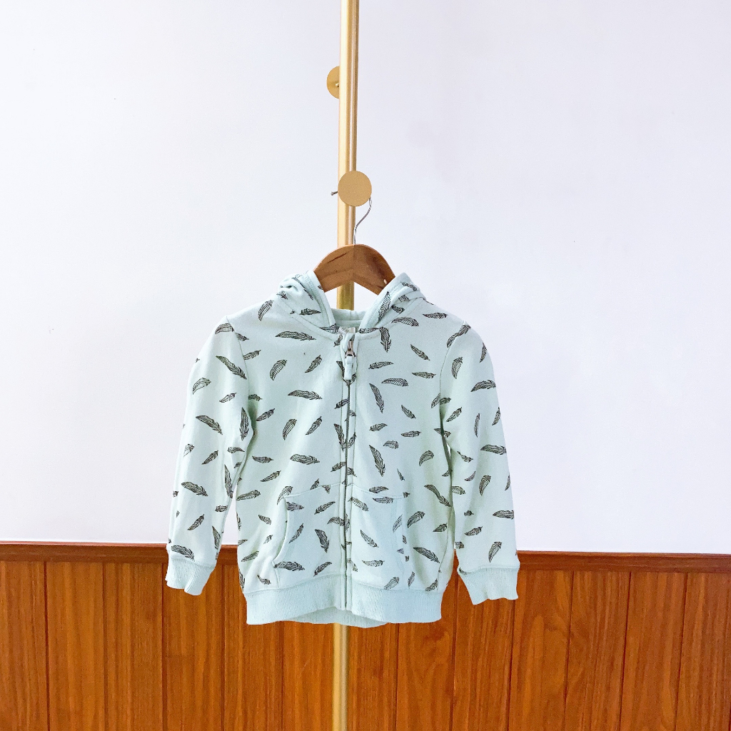 ** ÁO KHOÁC NỈ BÉ GÁI HM - MỚI 90% - BỊ LỖI NHẸ