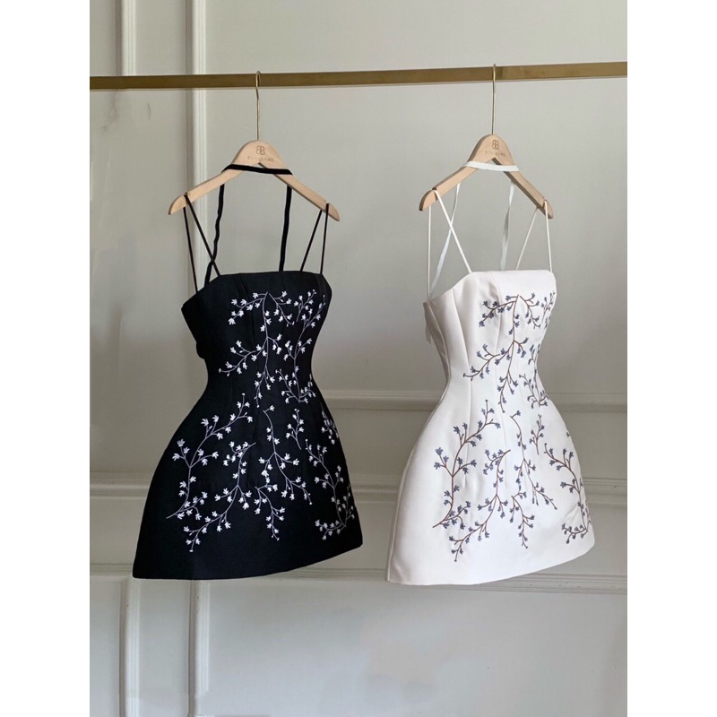 Đầm taptak 2s thêu hoa nhí