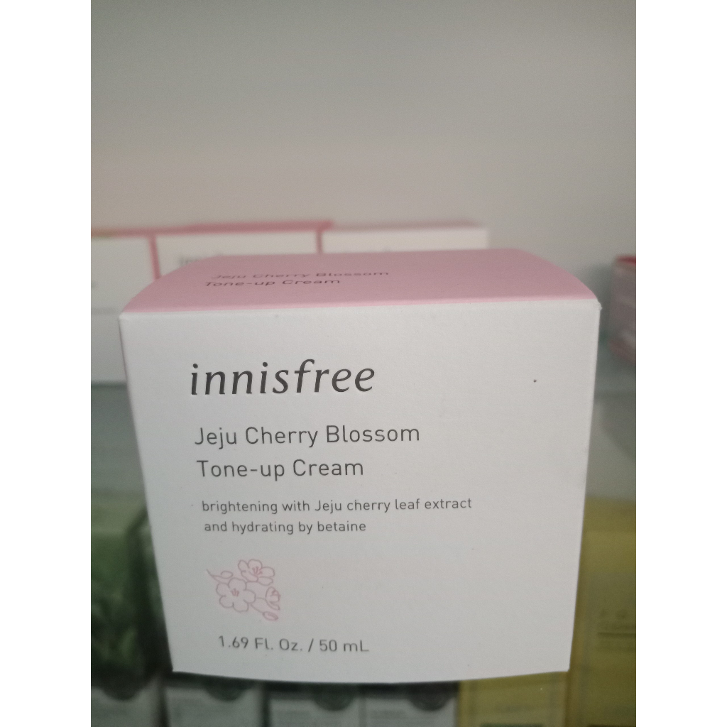 Kem Innisfree Hoa Anh Đào Jeju Chery Blossom