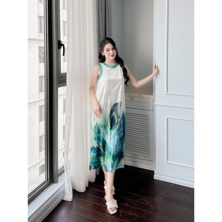 Đầm sát nách
