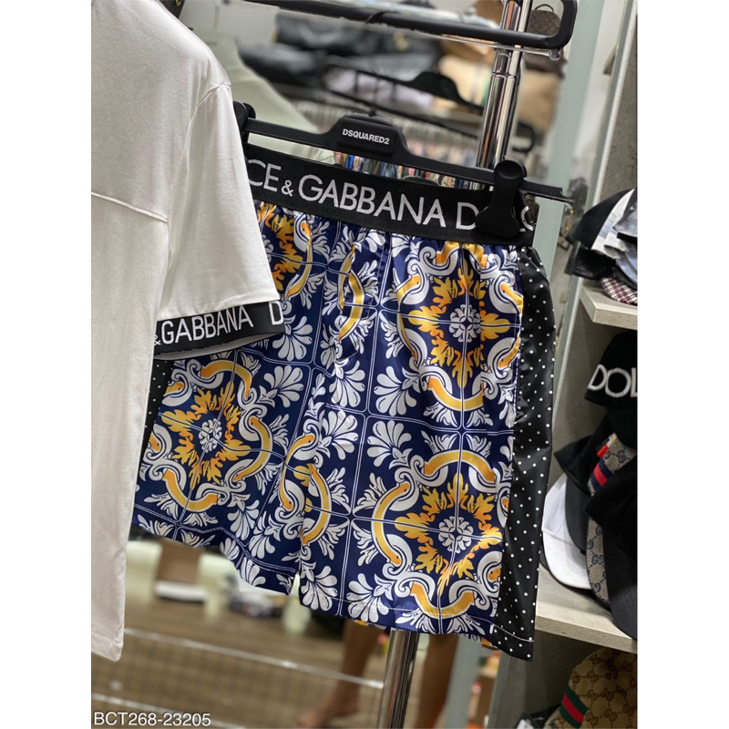 Bộ cộc D/G hoạ tiết quần nổi bật ,hoạ tiết tay áo và logo cực chất