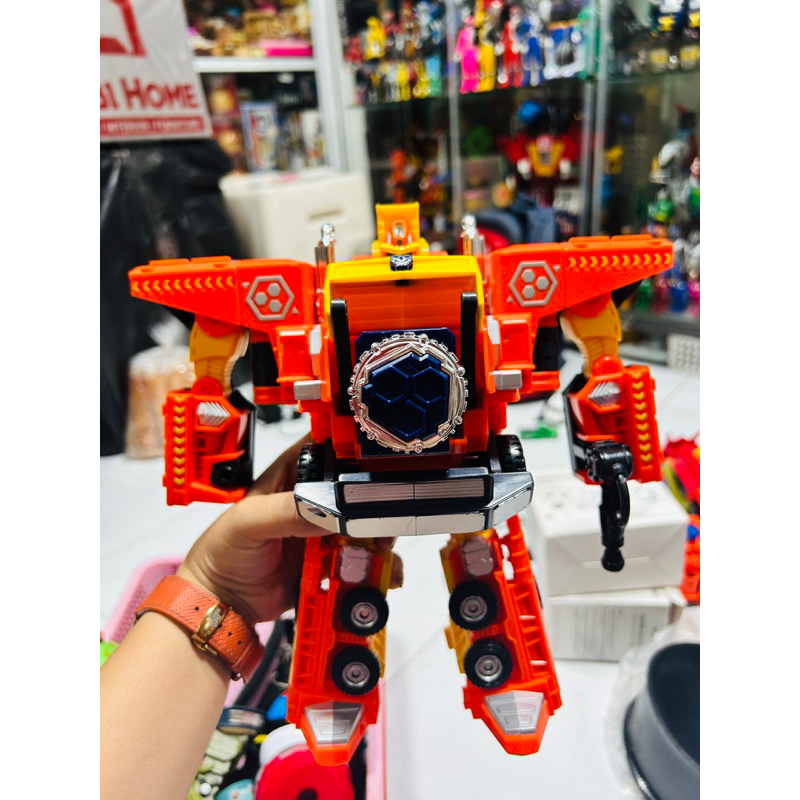 Mô hình Robo Hello Carbot Mega Bold Transformers Robot Car Toy Figure