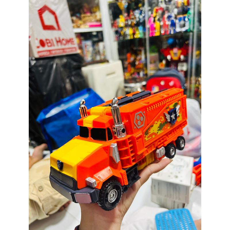 Mô hình Robo Hello Carbot Mega Bold Transformers Robot Car Toy Figure