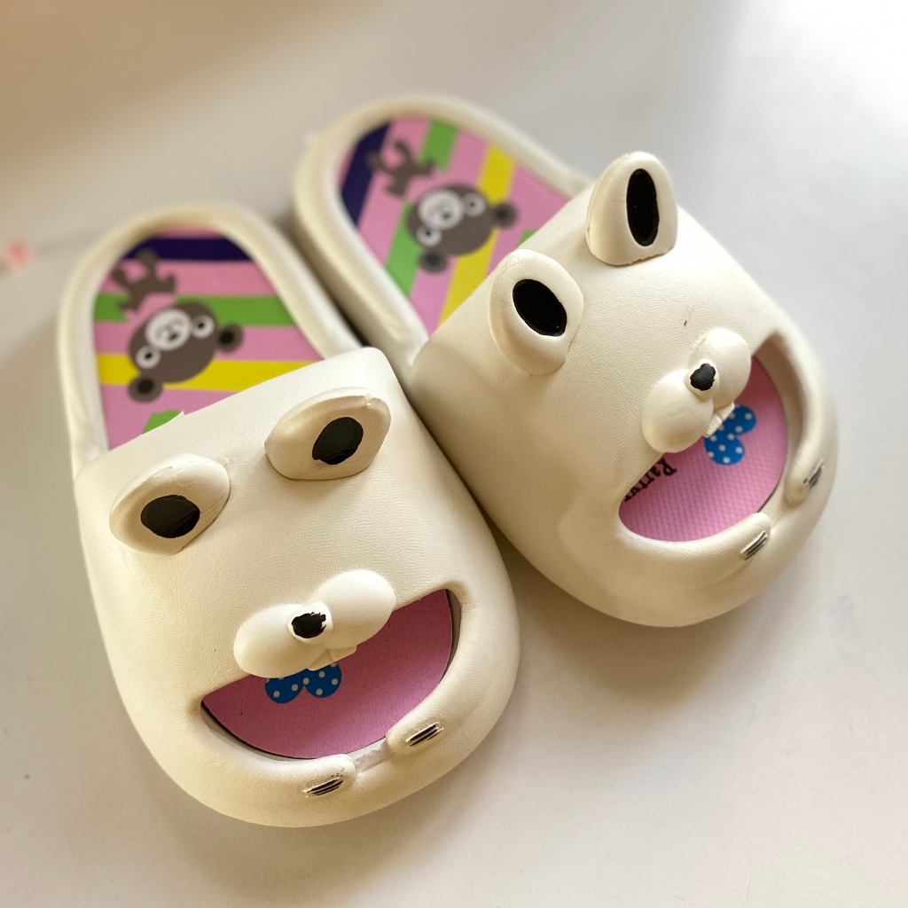 Dép bánh mì trẻ em hình thỏ nền gấu nâu ngây thơ dễ thương hở mũi siêu hot hit