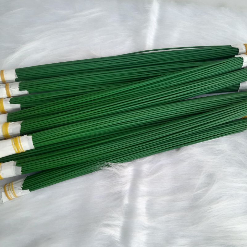 Kẽm cành kích thước 37 - 40cm để làm cành hoa len, hoa sáp, hoa handmade... Tiệm len Dâu Crochet