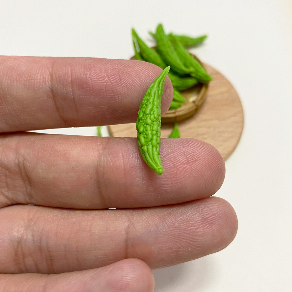Mô hình trái khổ qua / mướp đắng , minifood/miniature, đồ ăn tí hon, đồ ăn mini mô hình cho búp bê