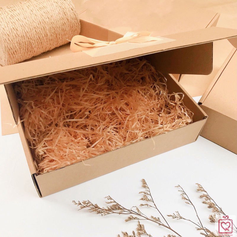 Hộp quà tặng sinh nhật, ngày lễ vintage