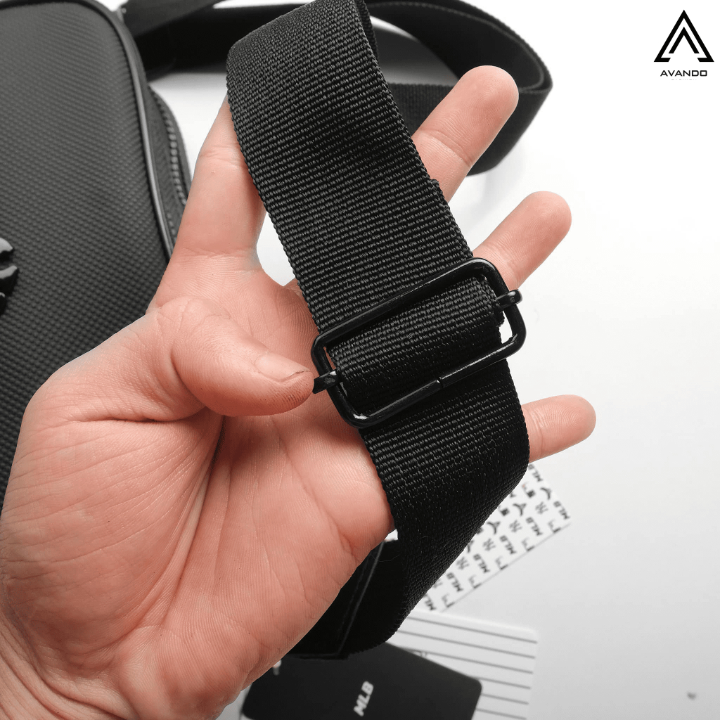 Túi Đeo Chéo NY Yankee CH.ÍNH H.ÃNG Nam Nữ MLB, Da Si Chống Thấm Nước, 2 Ngăn Tiện Lợi 24cm x 15cm x 6cm - AVANDO