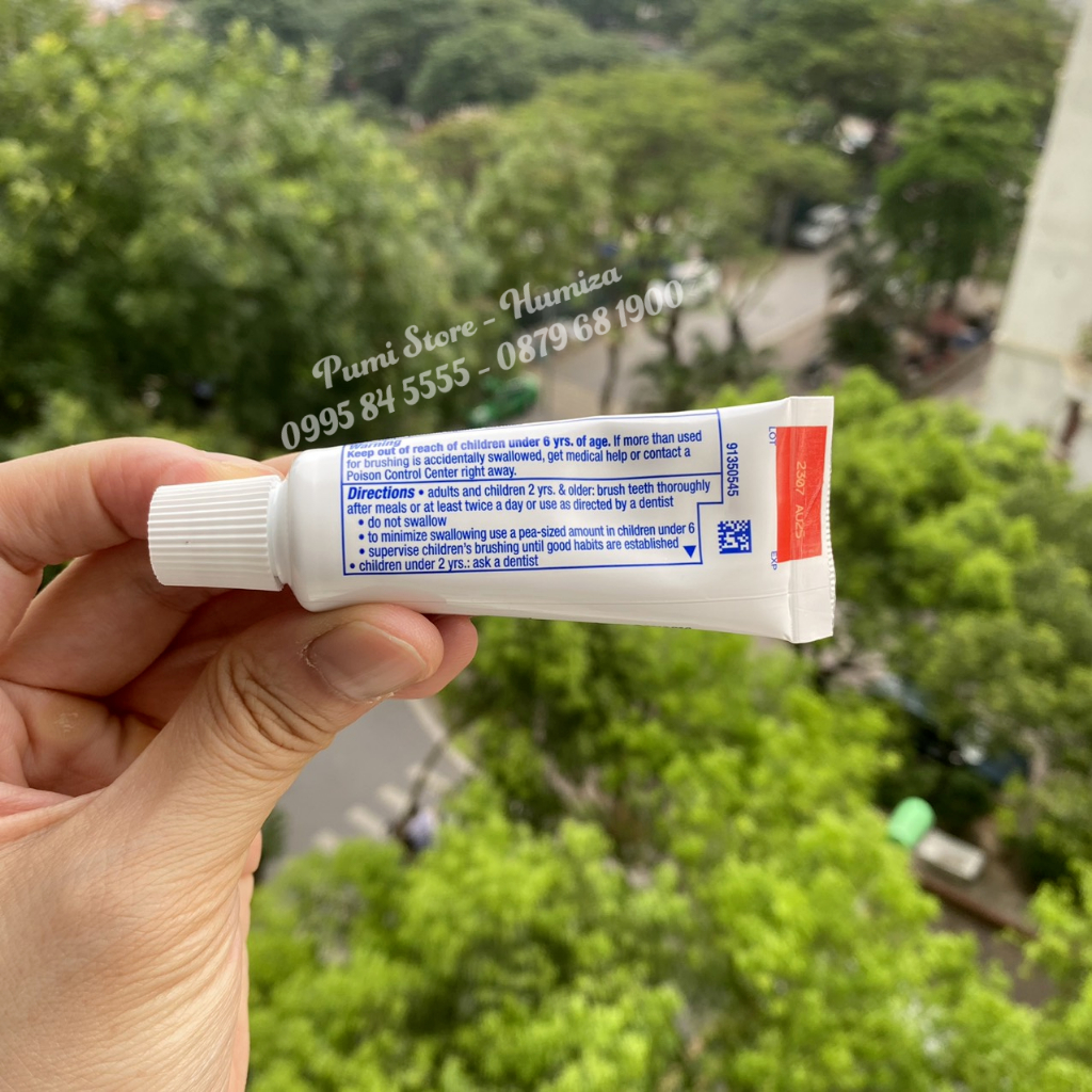 Kem đánh răng du lịch Crest Complete Whitening + Scope Outlast 24g