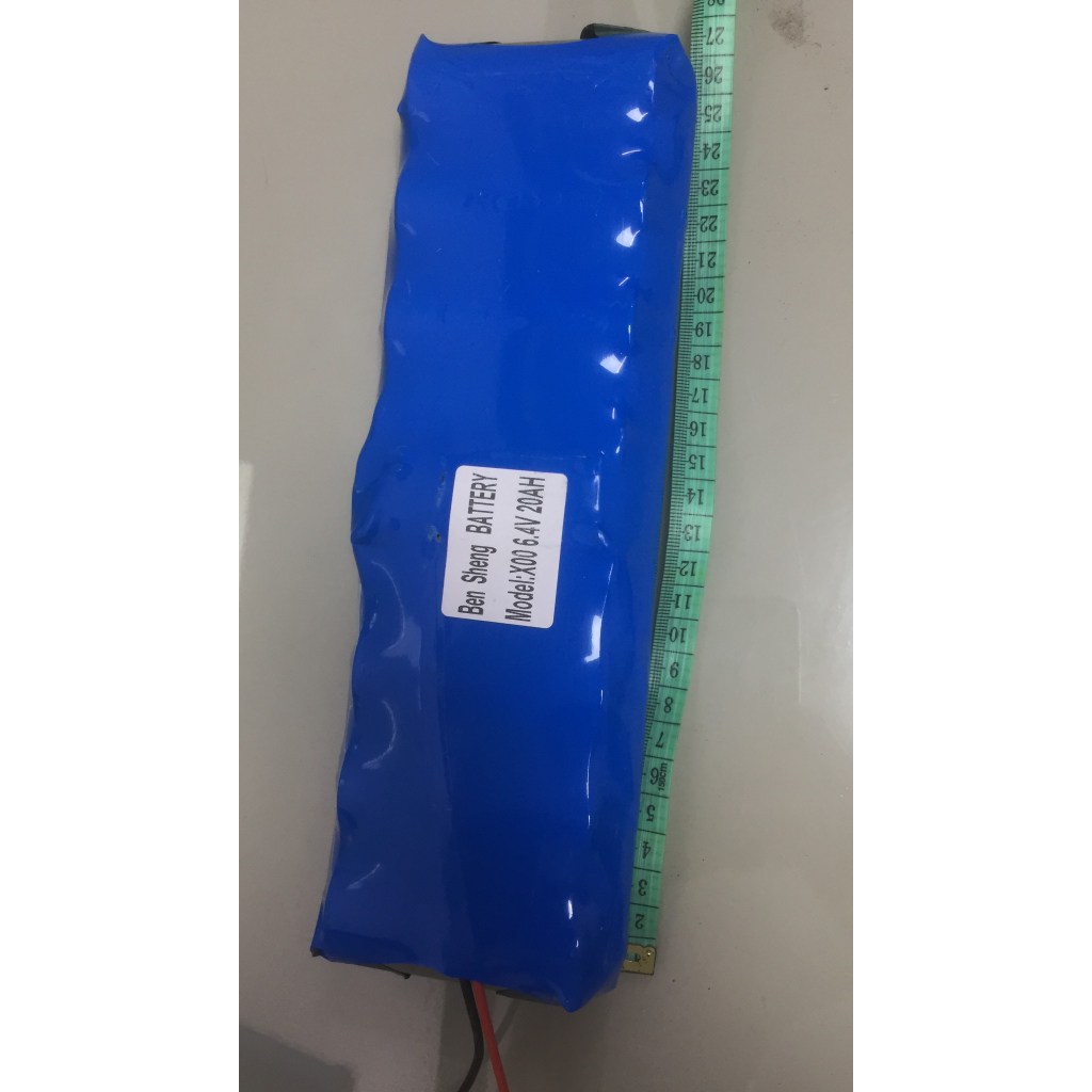 Pin sạc dùng cho đèn pha năng lượng mặt trời loại 8 cục 6,4V-40ah