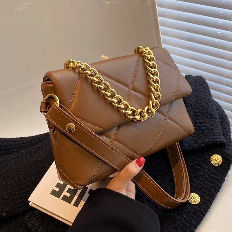 Túi xách đeo vai đeo chéo nữ thêu trám To phối xích sang chảnh