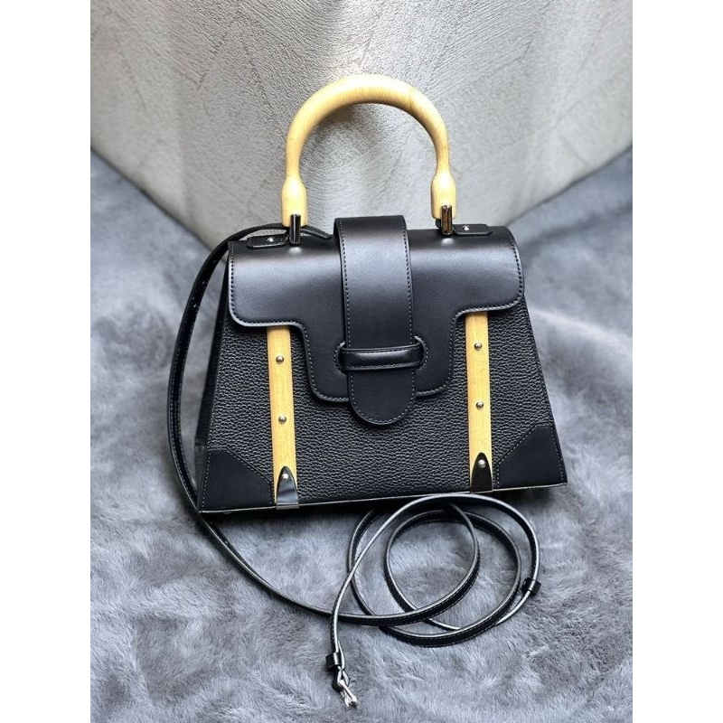 Túi xách sang chảnh GOY..sz22cm đẹp từng chi tiết chuẩn xịn hot dã man fullbox hãng