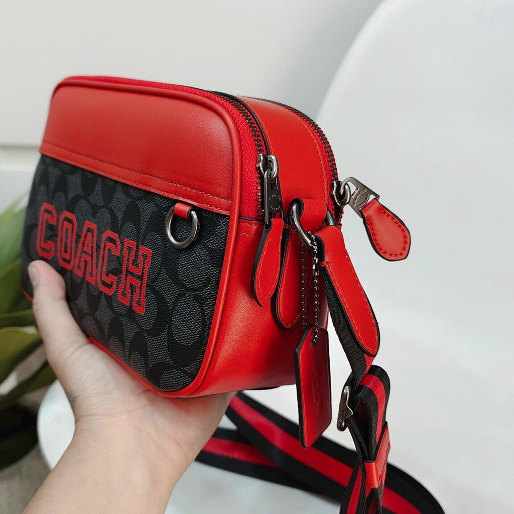TÚI ĐEO CHÉO NAM COACH® | Graham Crossbody In Signature Canvas With Varsity Motif CE638