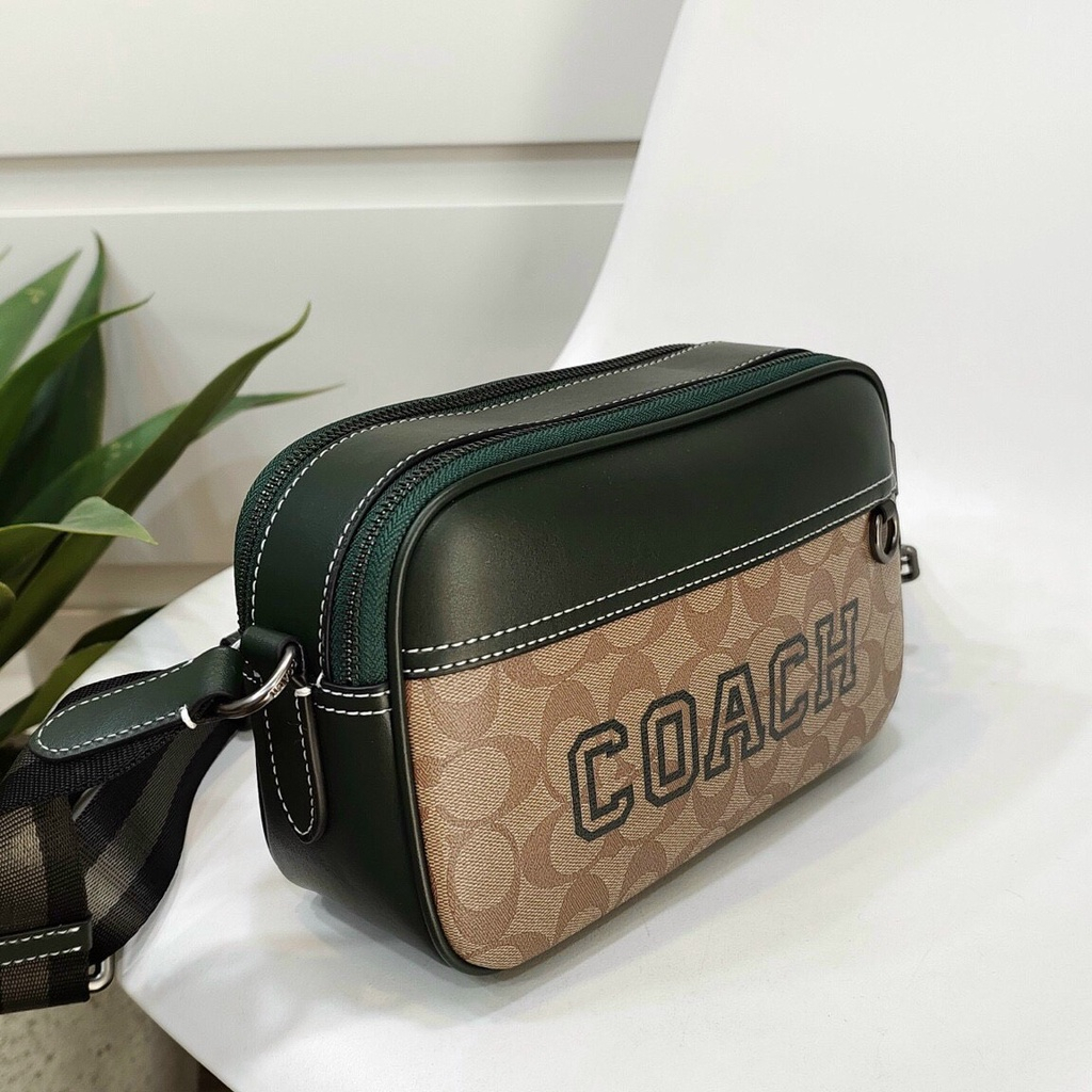 TÚI ĐEO CHÉO NAM COACH® | Graham Crossbody In Signature Canvas With Varsity Motif CE638