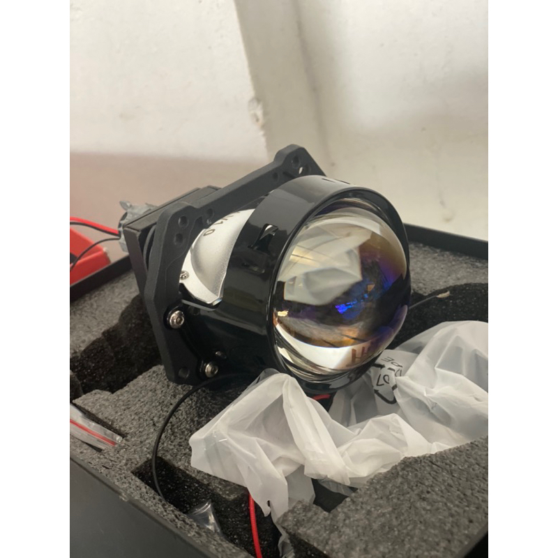 Bi Cầu 3.0  gắn oto và xe máy