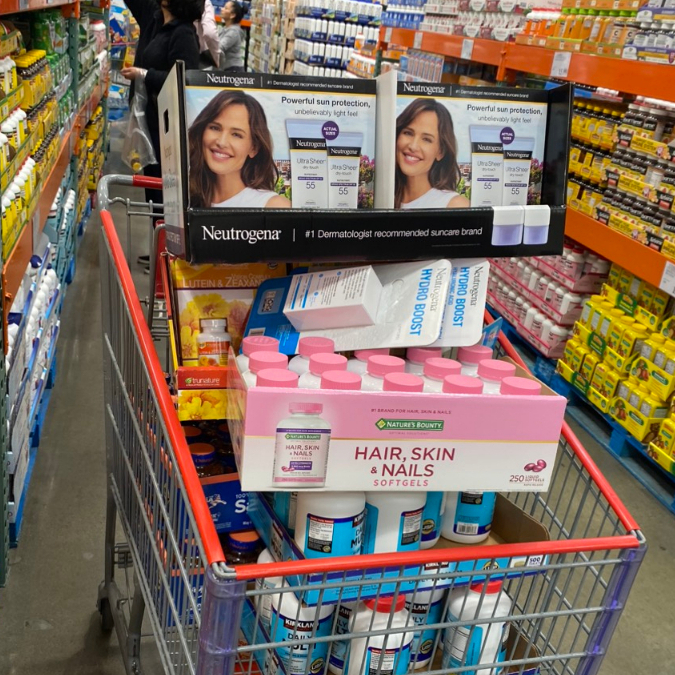 TÁCH SET KEM CHỐNG NẮNG NEUTROGENA ULTRA SHEER DRY-TOUCH SPF 55