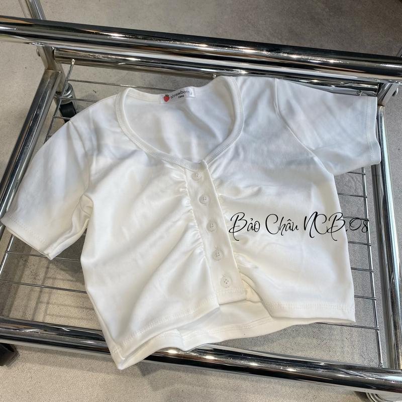 Áo Croptop Tay Ngắn Phối Nút BC094