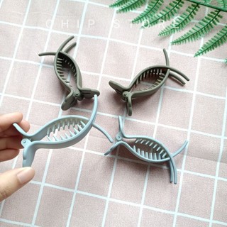 Kẹp tóc càng cua 3 răng dài 8cm đơn giản