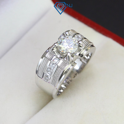 Nhẫn bạc nam Moissanite cao cấp 7 ly xi bạch kim, kèm thẻ tra cứu đá 58 giác cắt NNAM0018 - Trang Sức TNJ