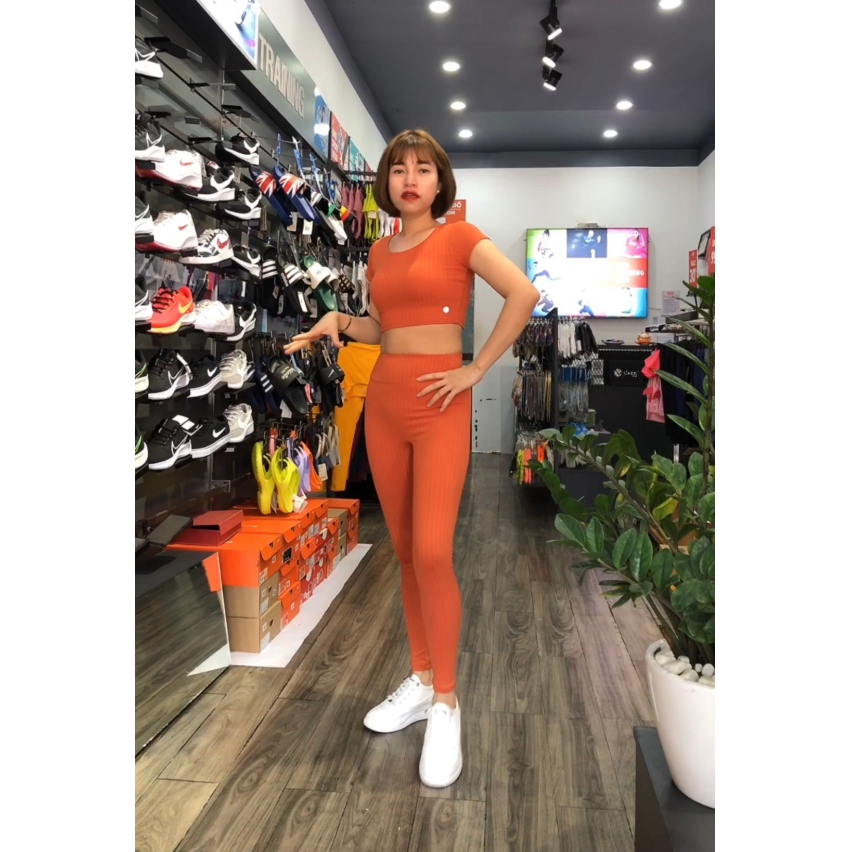 Bộ tập croptop nữ 212204