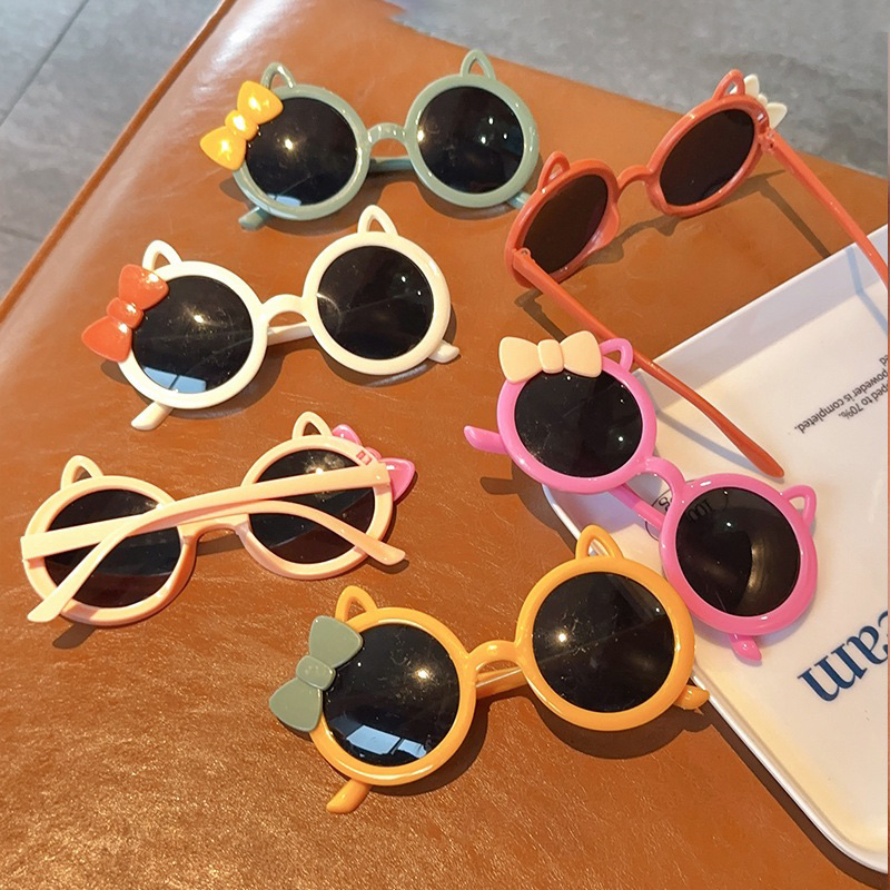 Kính mát thời trang cho bé yêu,kính râm em bé chống nắng Jelly Eyewear