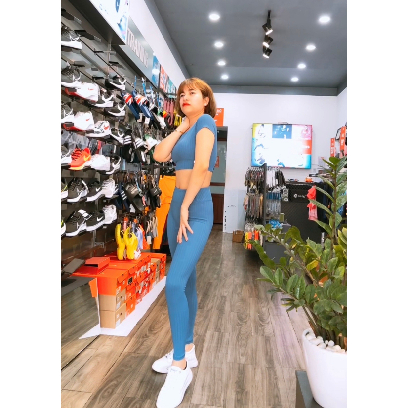 Bộ tập croptop nữ 212204