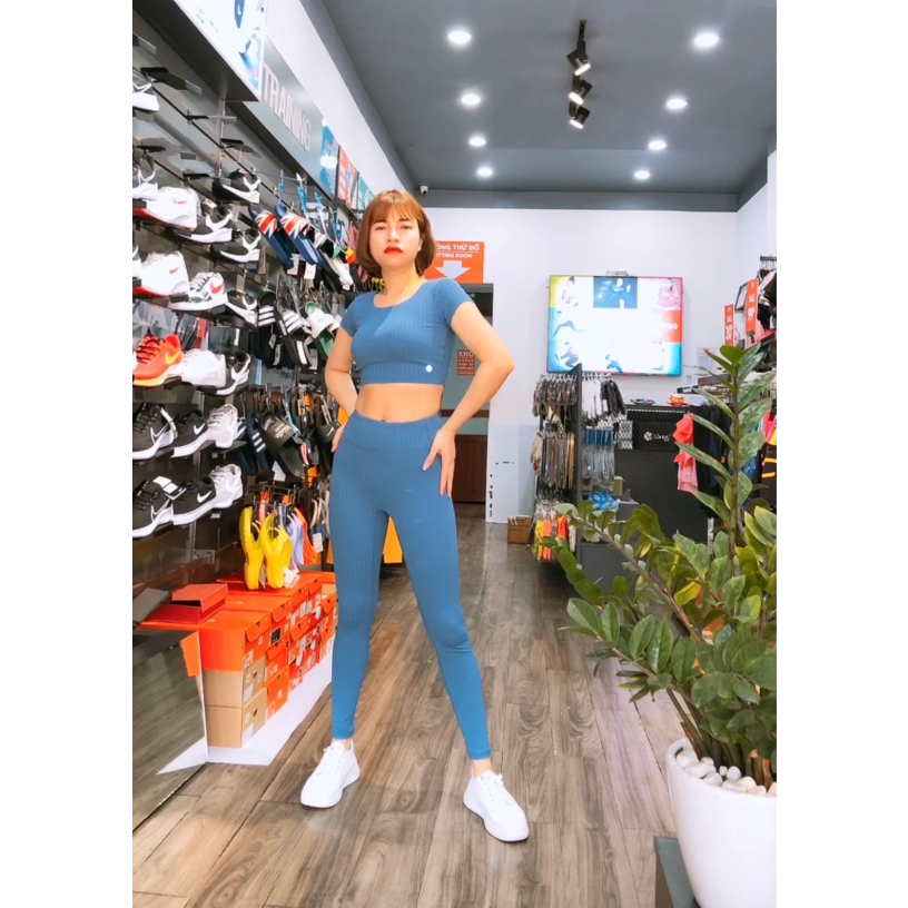 Bộ tập croptop nữ 212204