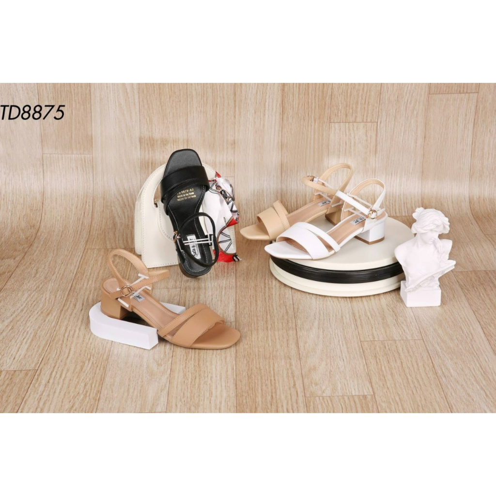 Giày sandal gót vuông 4cm màu trắng big size 40 41 42 43 44