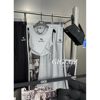 SET VÁY THỂ THAO QCCC