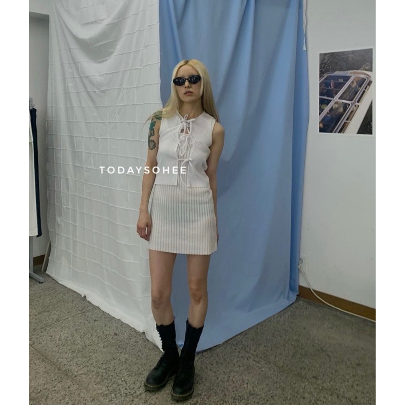 Áo sát nách thắt nơ