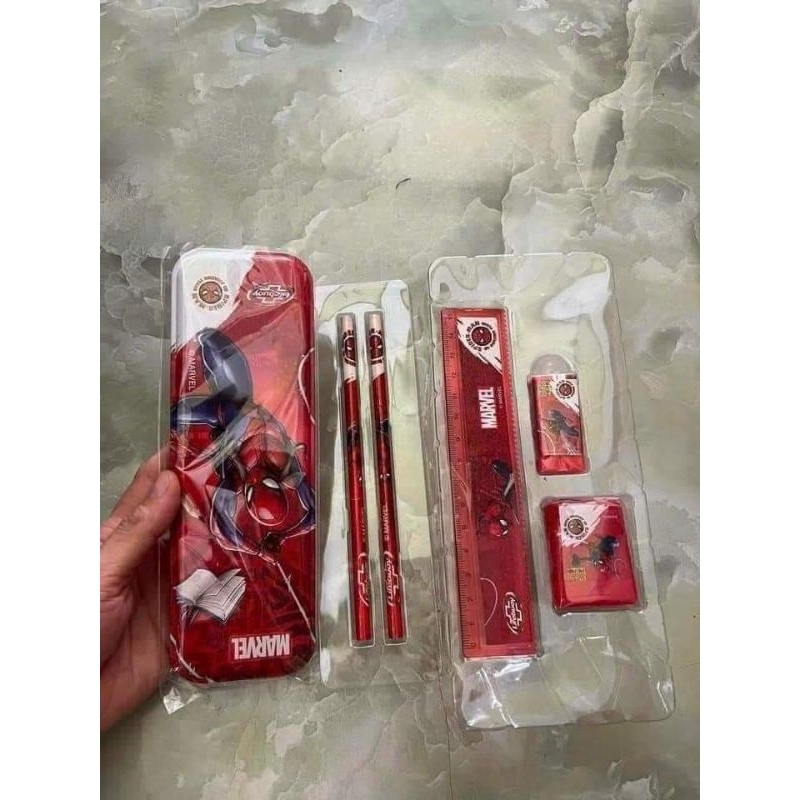 Hộp đựng bút 5 món hình Siêu nhân nhện Spiderman km Lifebuoy